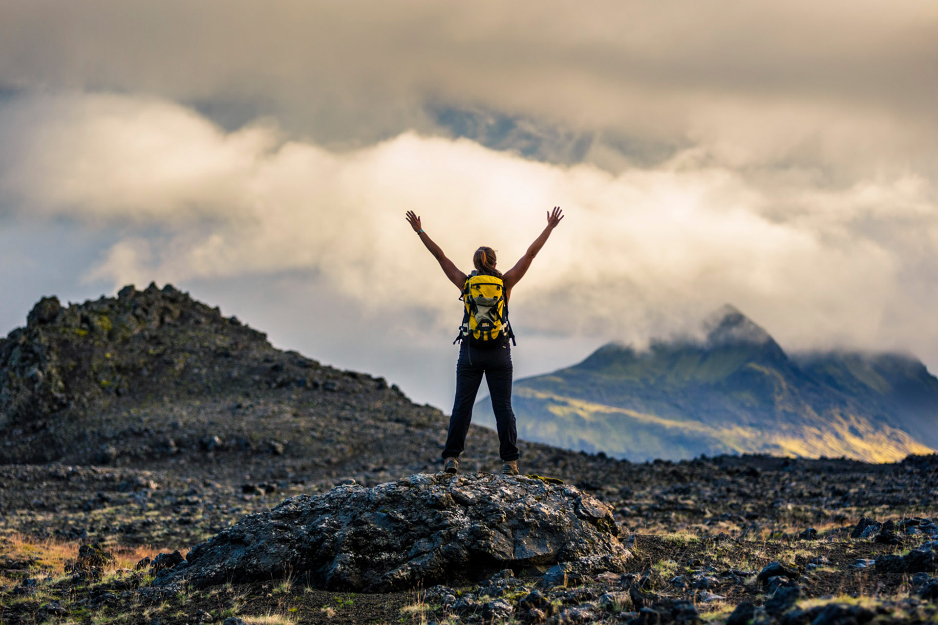 Private Þríhyrningur Hike from Hvolsvöllur (Half-Day) - Epanoui Travel
