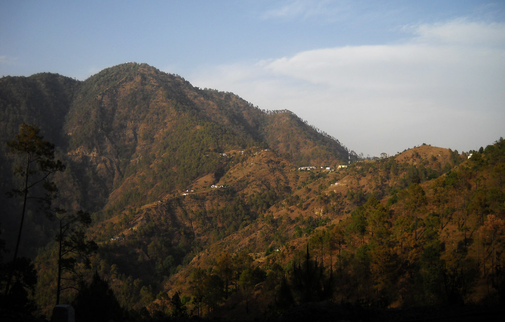 11 Days- Nepal Mountain Biking & Jungle Safari at Chitwan National Park - view 3